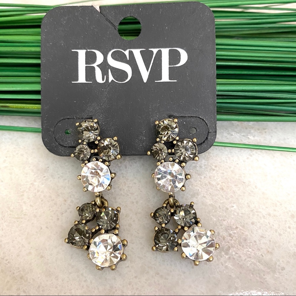 🍭4/$20 RSVP formal rhinestone dangle earrings